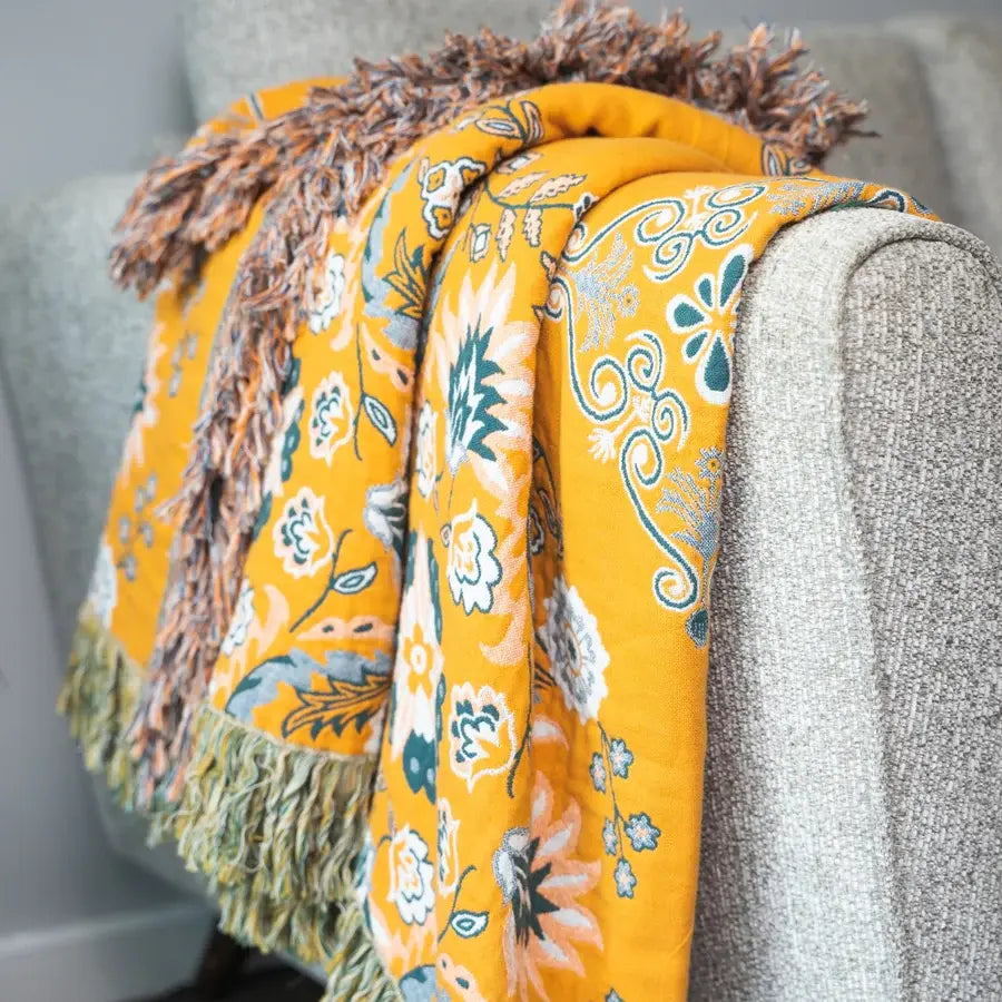 Plaid vintage à motif floral – Couverture tissée luxueuse pour canapé et lit – Plaid à franges – Décoration intérieure de style bohème et chaleur | Sulvida