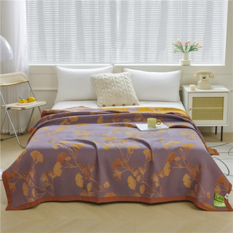 Quilt réversible à motif de feuilles de ginkgo – linge de lit luxueux en jacquard de coton et de fibres de soja pour lits Queen Size et King Size | Sulvida