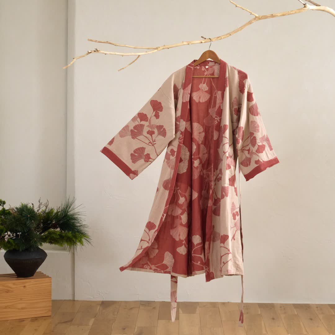 Kimono en coton avec grand motif de feuilles de ginkgo – Robe de chambre en gaze double couche pour femmes et hommes, vêtement d’intérieur en tissu éponge | Sulvida