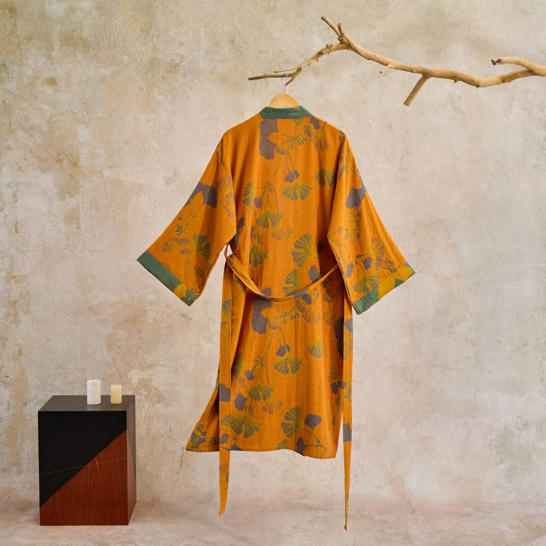 Kimono en coton avec grand motif de feuilles de ginkgo – Robe de chambre en gaze double couche pour femmes et hommes, vêtement d’intérieur en tissu éponge | Sulvida
