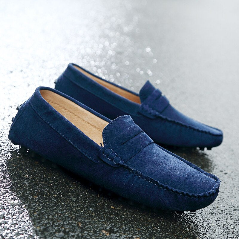 Mocassins pour hommes en daim, au style casual moderne et au design confortable pour un usage quotidien | Sulvida