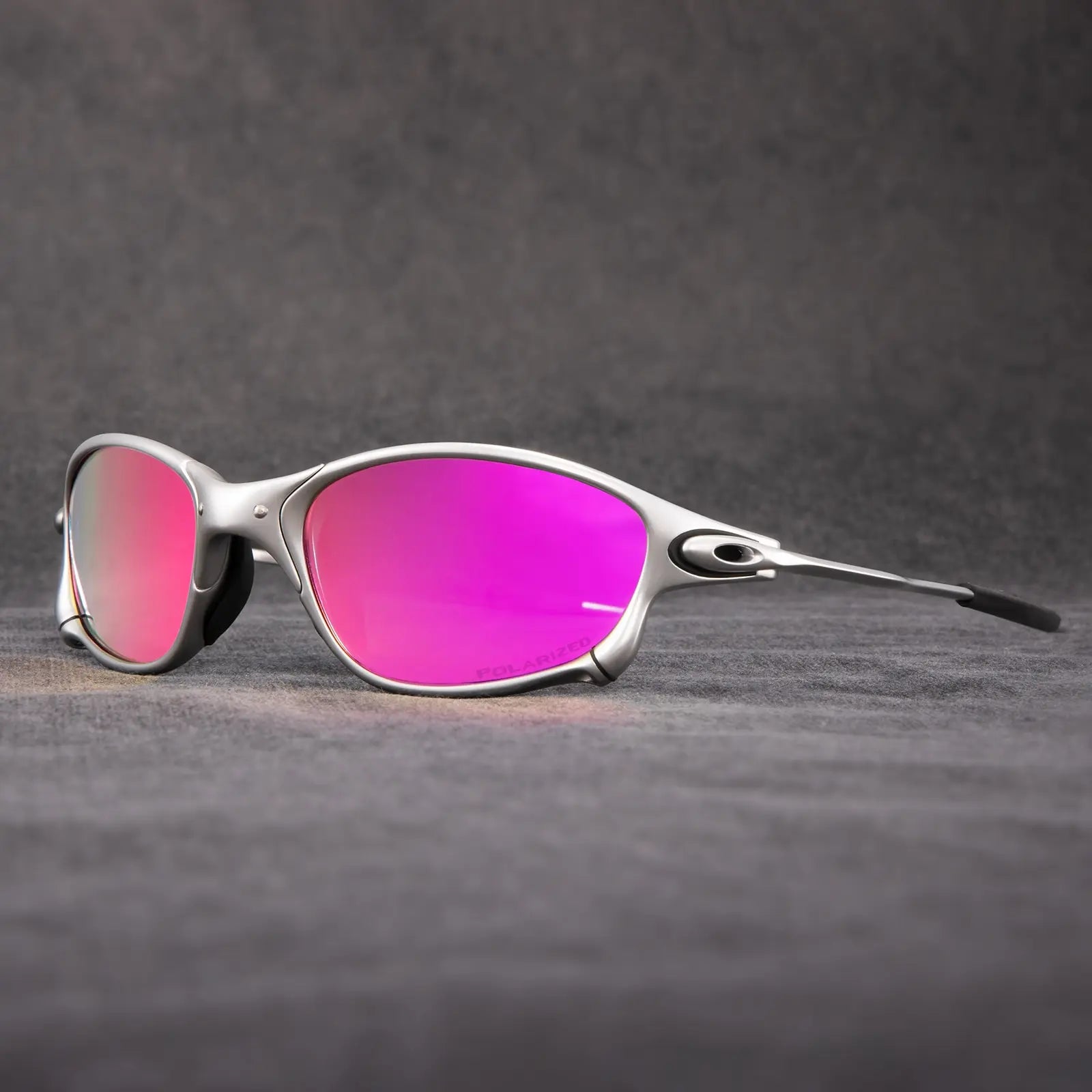 Lunettes de soleil sportives polarisées avec monture métallique et verres miroirs rouges pour le cyclisme, la conduite et les activités de plein air | Sulvida