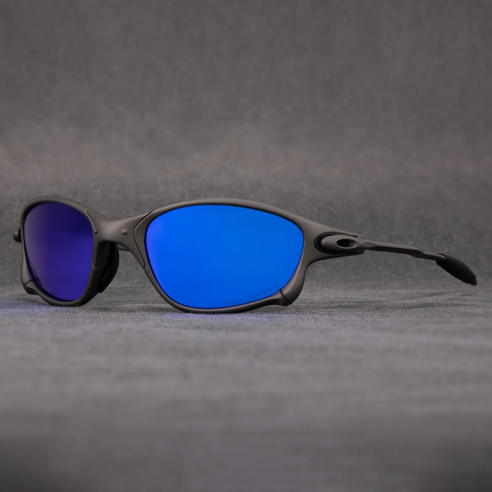Lunettes de soleil sportives polarisées avec monture métallique et verres miroirs rouges pour le cyclisme, la conduite et les activités de plein air | Sulvida