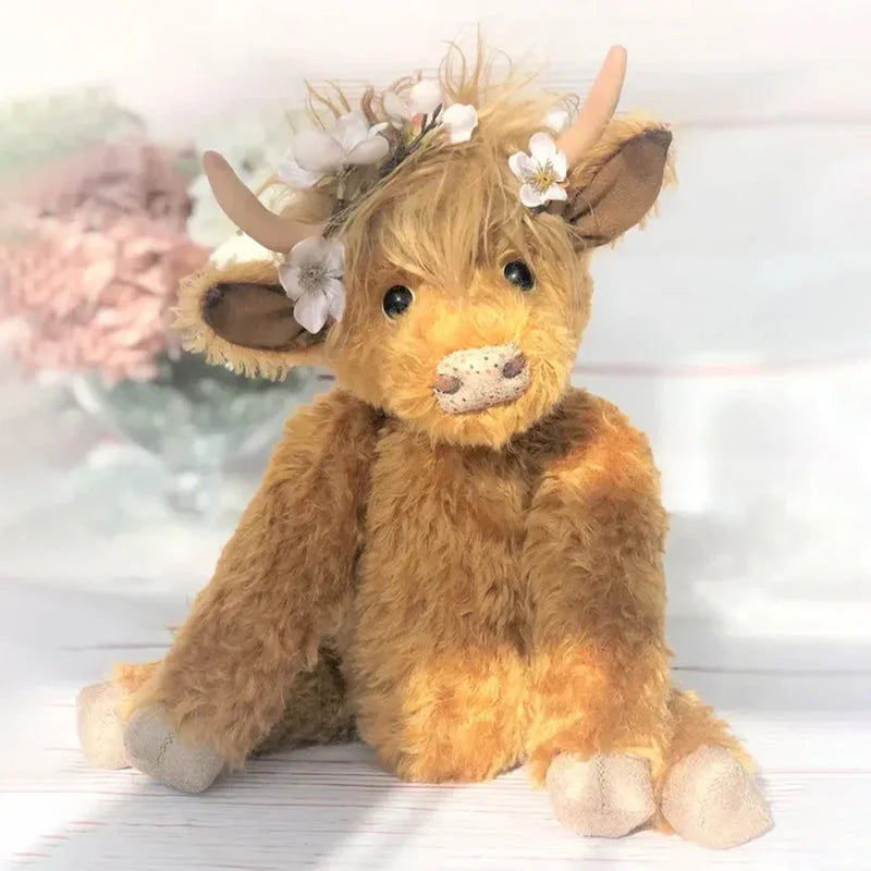 Peluche vache Highland avec fleurs, cadeau décoratif en alpaga doux fait main | Sulvida