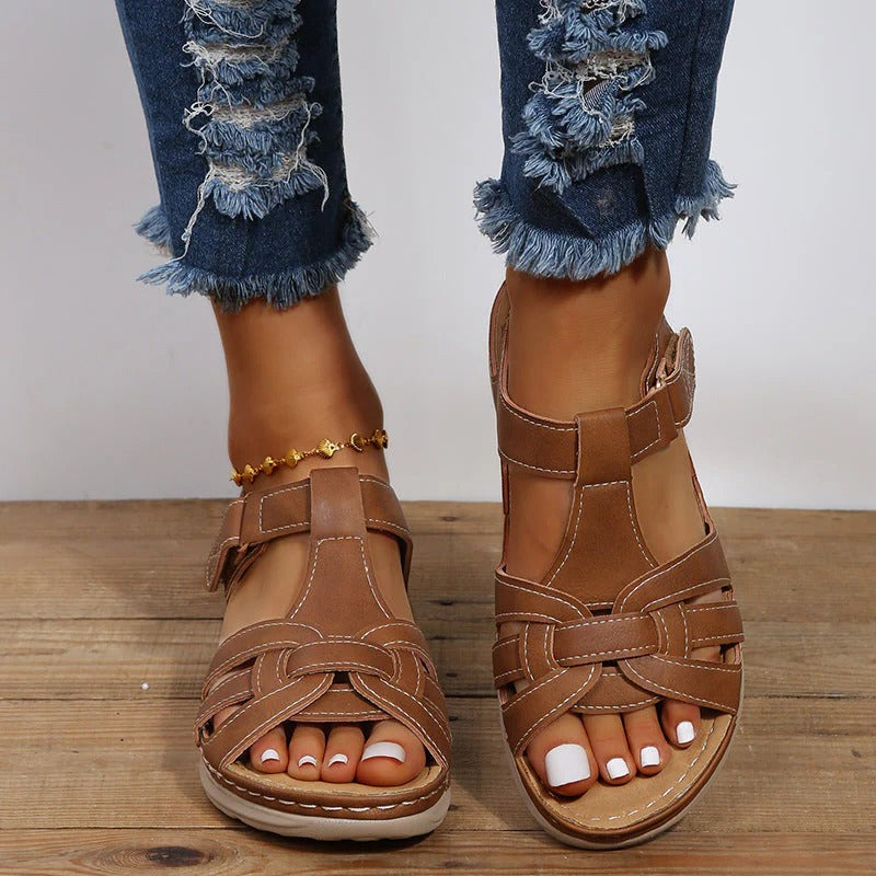 Sandales orthopédiques pour femmes à fermeture auto-agrippante – soutien confortable du pied avec ajustement réglable pour un usage quotidien et des pieds en bonne santé | Sulvida
