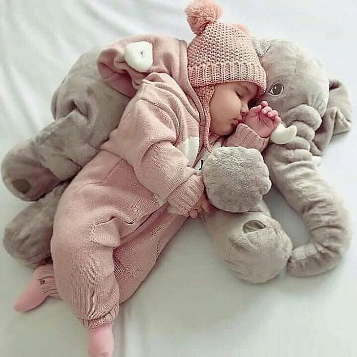 Coussin peluche éléphant pour bébé – Coussin doux en peluche pour repos et confort | Sulvida
