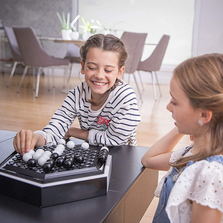 Jeu de billes stratégique – Apprenez à anticiper et à planifier | Jeu de plateau en bois pour 2 joueurs | Sulvida