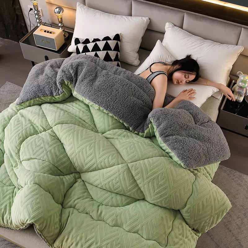 Couverture d’hiver Sherpa avec garnissage – plaid épais en polaire, extra-chaud et doux – pour lit deux personnes et salon – couvre-lit douillet | Sulvida