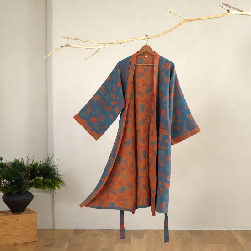 Peignoir kimono luxueux en gaze de coton avec imprimé de Ginkgo biloba | Robe de chambre légère pour femmes et hommes | Tissu respirant en gaze double couche | Sulvida