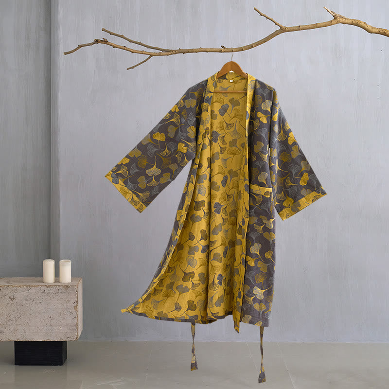 Peignoir kimono luxueux en gaze de coton avec imprimé de Ginkgo biloba | Robe de chambre légère pour femmes et hommes | Tissu respirant en gaze double couche | Sulvida