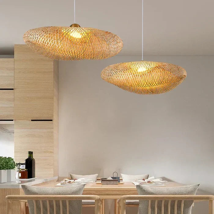 Suspension en rotin tressé à la main – Éclairage naturel pour une ambiance chaleureuse | Sulvida