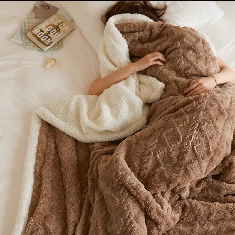 Luxueuse couverture d’hiver épaisse en laine d’agneau 70x100-200x230 cm, plaid en polaire WarmWool, couverture thermique extra douce pour lit double ou simple | Sulvida
