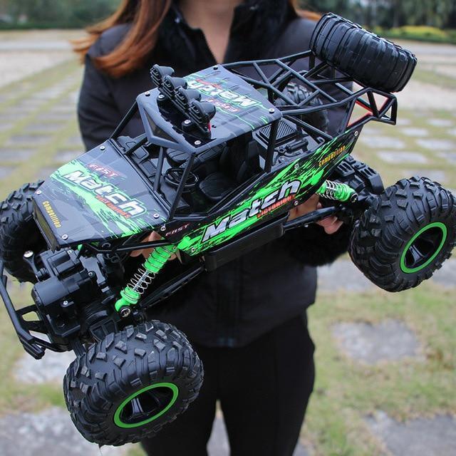 Monster truck télécommandé RC 4x4 tout-terrain avec pneus en caoutchouc pour enfants et adultes | Sulvida