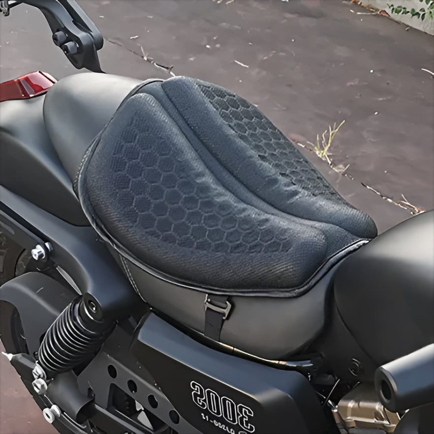 Coussin de selle pour moto pour les longs trajets – coussin confortable avec absorption des chocs et design antidérapant pour motards | Sulvida