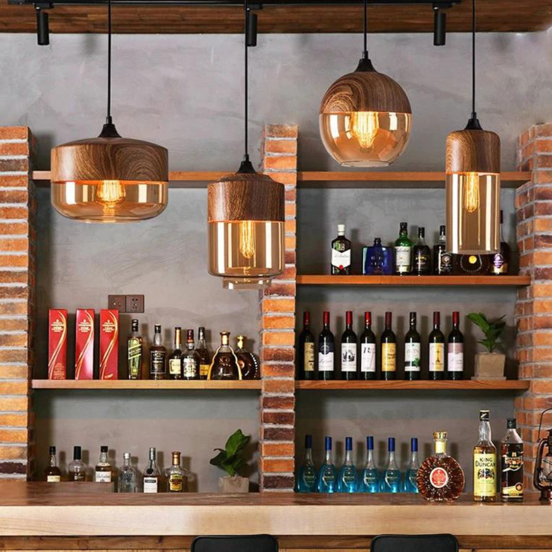 Suspension scandinave avec abat-jour en verre et structure effet bois – Éclairage dimmable pour salle à manger, salon, chambre – Hauteur réglable et diffusion de lumière chaude – Design intemporel | Sulvida