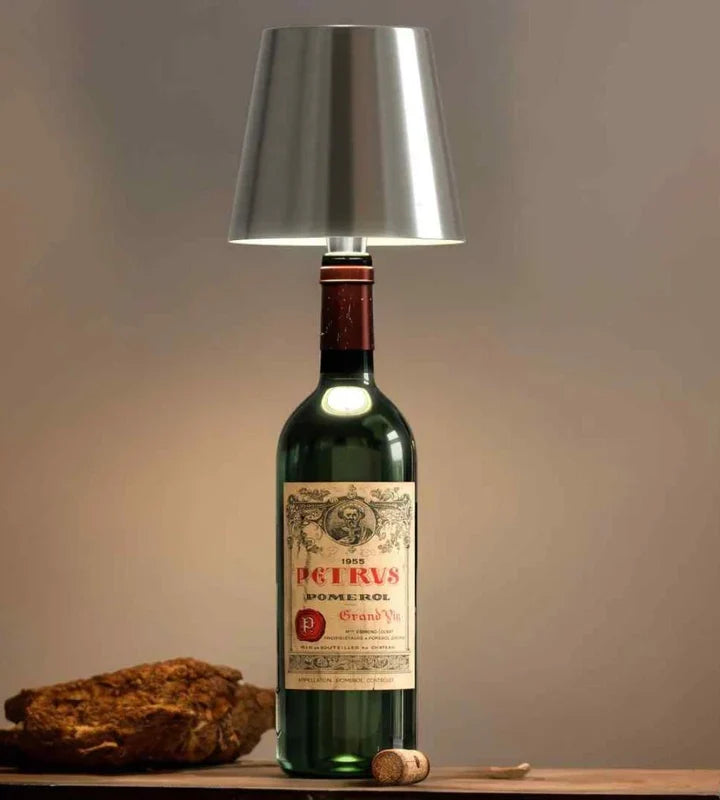 Lampe sans fil rechargeable pour bouteille avec lumière LED blanc chaud, tactile et à intensité réglable – Lampe de table décorative et éclairage d’ambiance pour intérieur, terrasse et camping | Sulvida