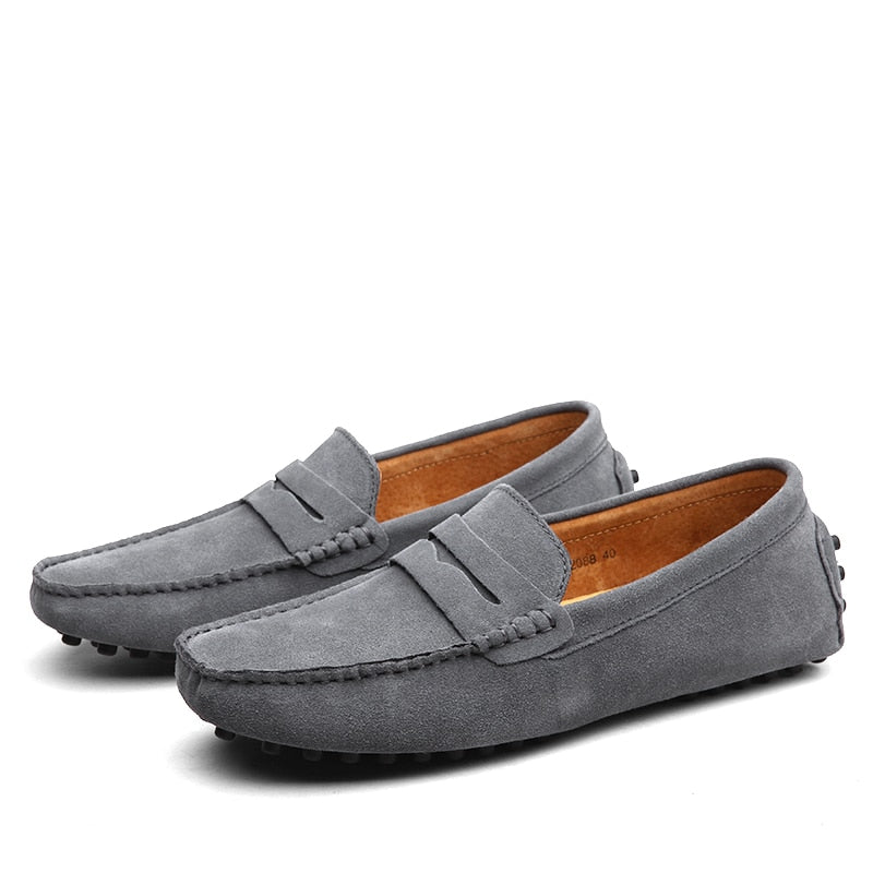 Mocassins pour hommes en daim, au style casual moderne et au design confortable pour un usage quotidien | Sulvida