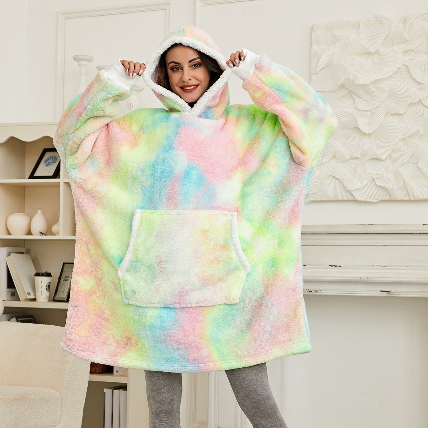 Couverture à capuche chaude type hoodie – Vêtement d’intérieur doux en polaire avec capuche et poches pour un confort ultime à la maison | Sulvida