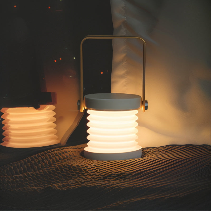 Lanterne LED rechargeable avec fonction de variation USB, 25×12 cm, éclairage d’ambiance, lampe de table portable et décorative pour intérieur, lumière LED à intensité réglable, éclairage de table sans fil au design moderne | Sulvida