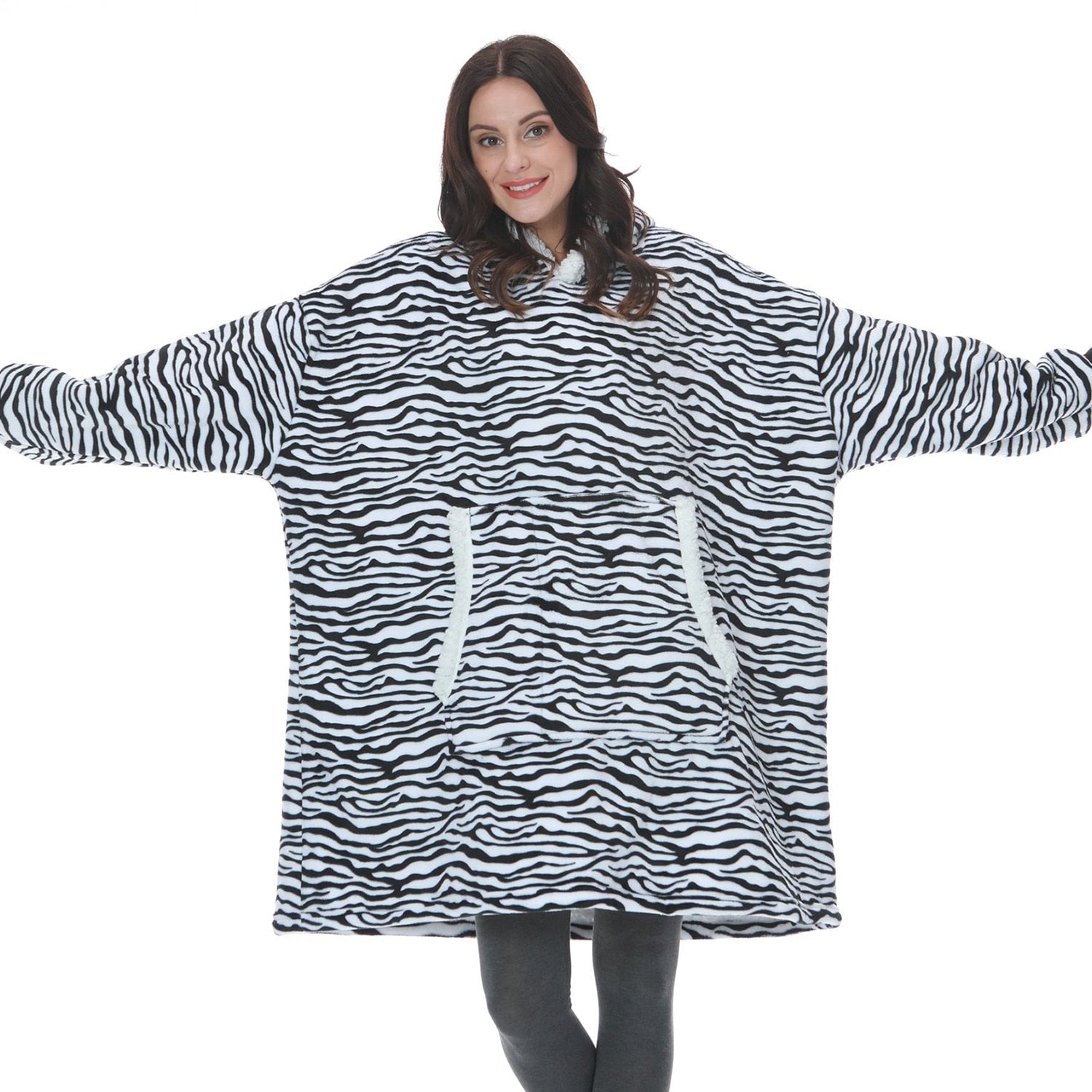 Couverture à capuche chaude type hoodie – Vêtement d’intérieur doux en polaire avec capuche et poches pour un confort ultime à la maison | Sulvida