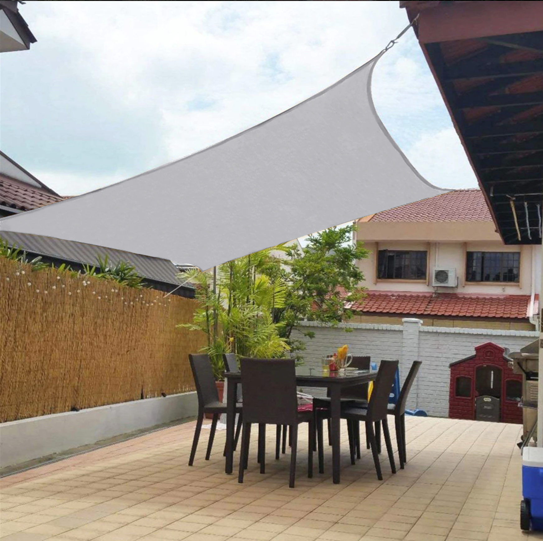 Voile d’ombrage pour jardin et terrasse – Protection solaire imperméable pour balcon et espace extérieur – Forme triangulaire, carrée ou rectangulaire – Filet d’ombrage extérieur avec protection UV | Sulvida