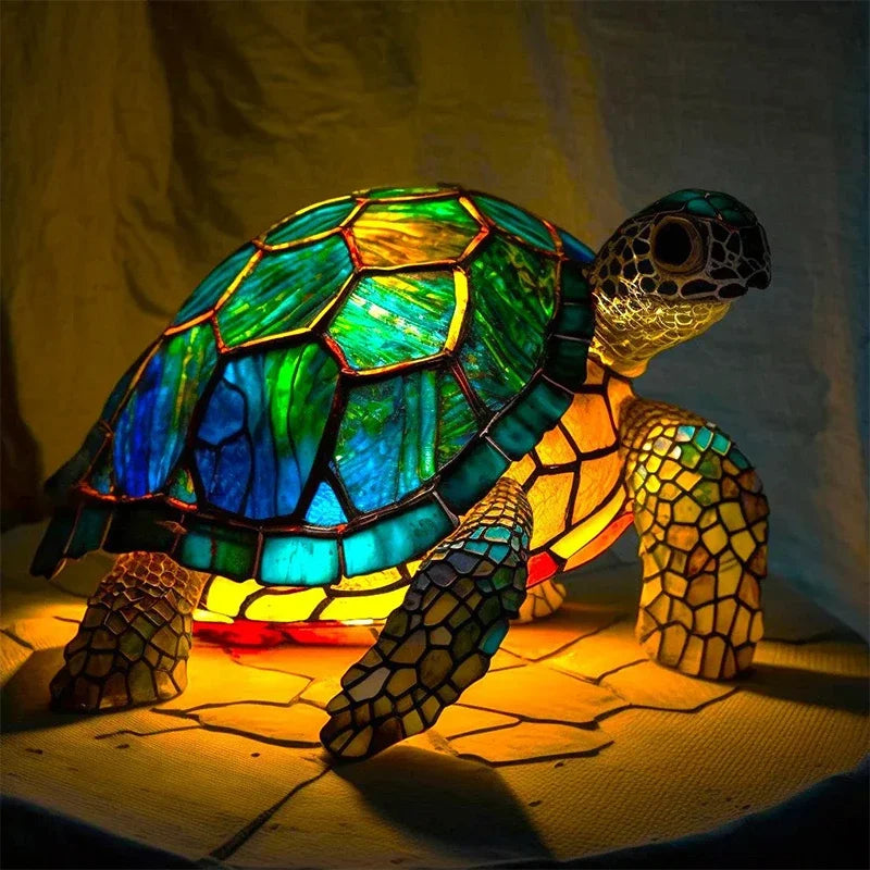 Lampe solaire décorative tortue marine | Lampe solaire faite main avec lumière LED blanc chaud pour le jardin, le balcon et la terrasse | Décoration de jardin unique au design tortue | Alimentation par batterie ou USB | Sulvida