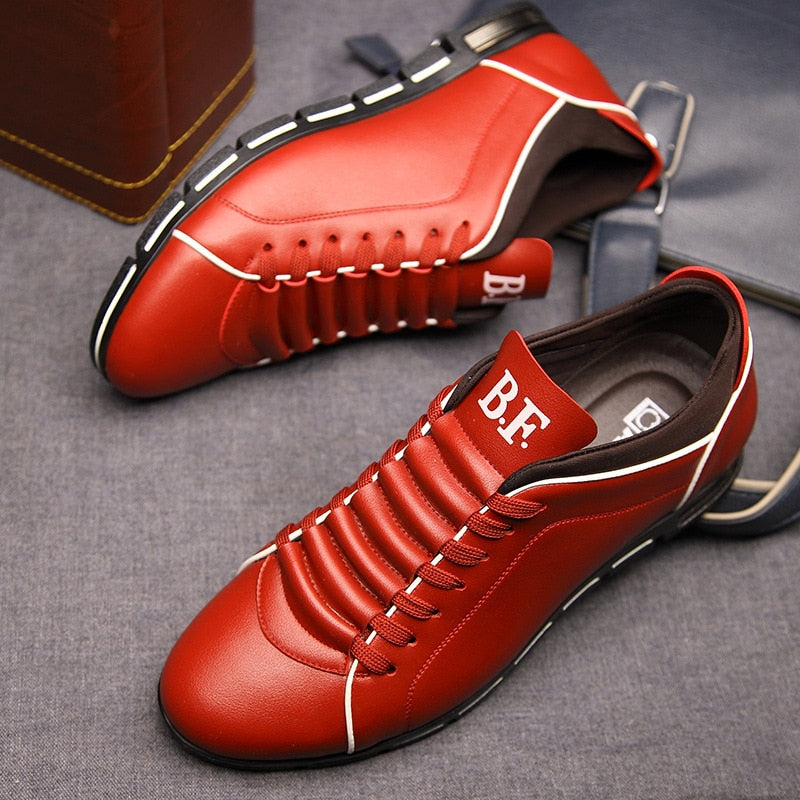 Baskets décontractées pour hommes à lacets bas, confortables et robustes – Chaussures de sport et de randonnée pour un usage quotidien, en similicuir PU et disponibles en plusieurs couleurs | Sulvida