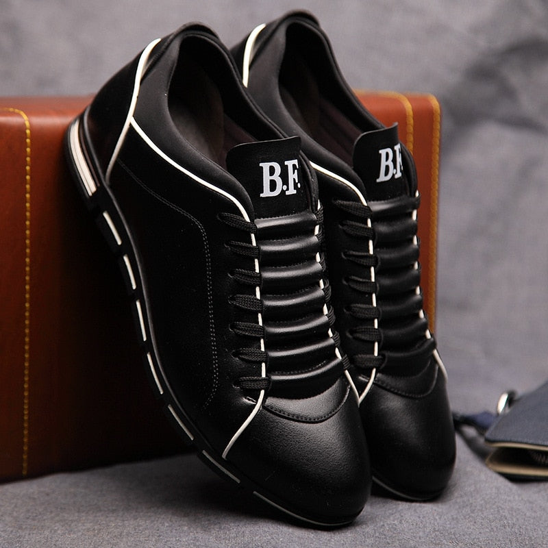 Baskets décontractées pour hommes à lacets bas, confortables et robustes – Chaussures de sport et de randonnée pour un usage quotidien, en similicuir PU et disponibles en plusieurs couleurs | Sulvida
