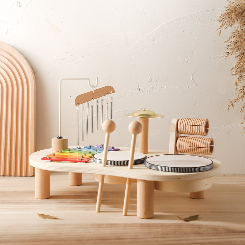 Jouet musical en bois pour enfants – table de jeu multi-instruments avec xylophone, tambours et hochets – jouet d’éveil musical dès 1 an – jouet créatif de développement du rythme et de la musique | Sulvida
