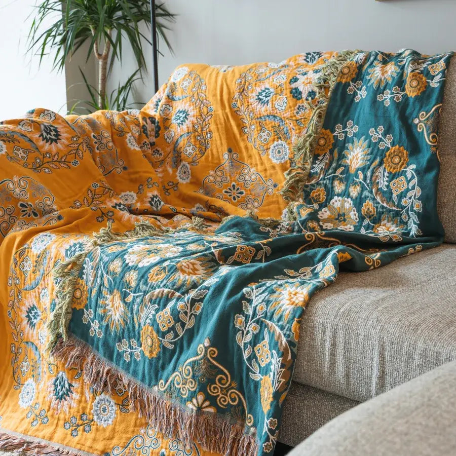Plaid vintage à motif floral – Couverture tissée luxueuse pour canapé et lit – Plaid à franges – Décoration intérieure de style bohème et chaleur | Sulvida