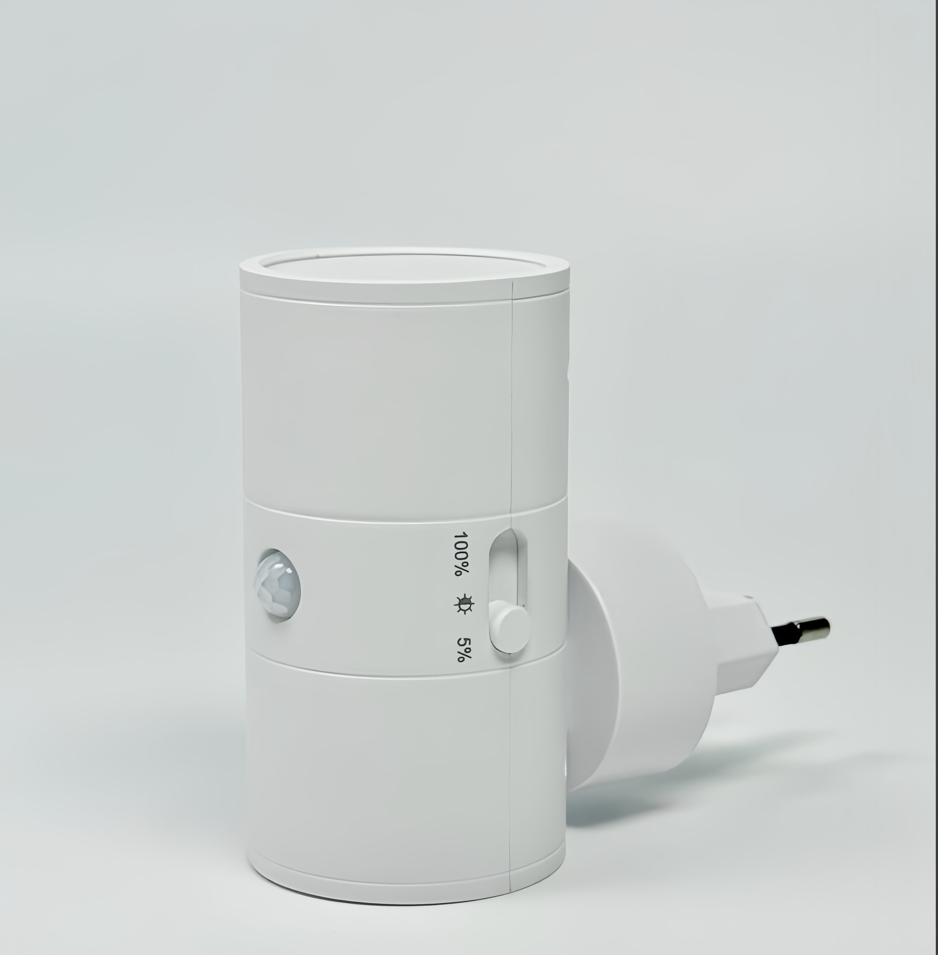 Veilleuse LED à intensité variable à brancher sur une prise, avec interrupteur à tirette – lampe compacte pour le couloir, la chambre et les toilettes, au design moderne épuré – éclairage sur prise avec lumière d’ambiance blanc chaud | Sulvida