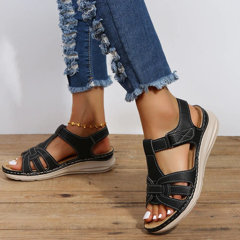 Sandales orthopédiques pour femmes à fermeture auto-agrippante – soutien confortable du pied avec ajustement réglable pour un usage quotidien et des pieds en bonne santé | Sulvida