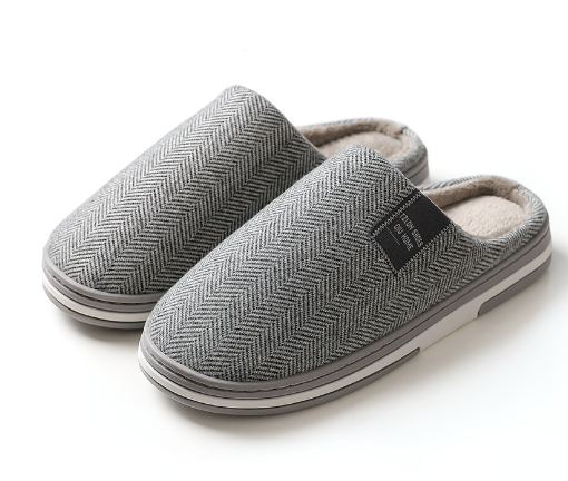 Pantoufles pour hommes avec semelle antidérapante et doublure épaisse en peluche – Chaussons à enfiler marron, gris clair, rouges ou roses – Chaussures chaudes et confortables du 36 au 45 | Sulvida